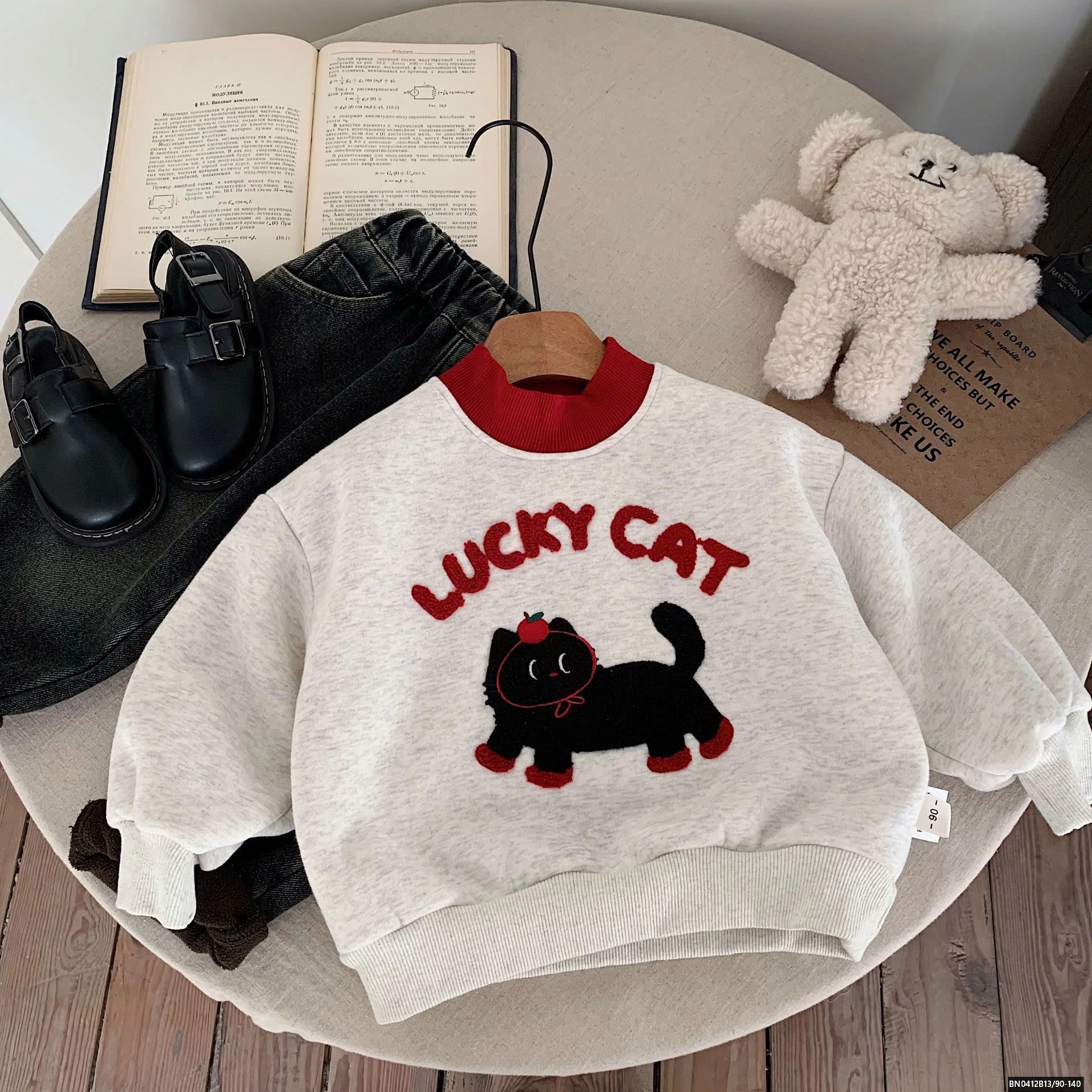 ÁO NỈ LÓT LÔNG CỪU LUCKY CAT