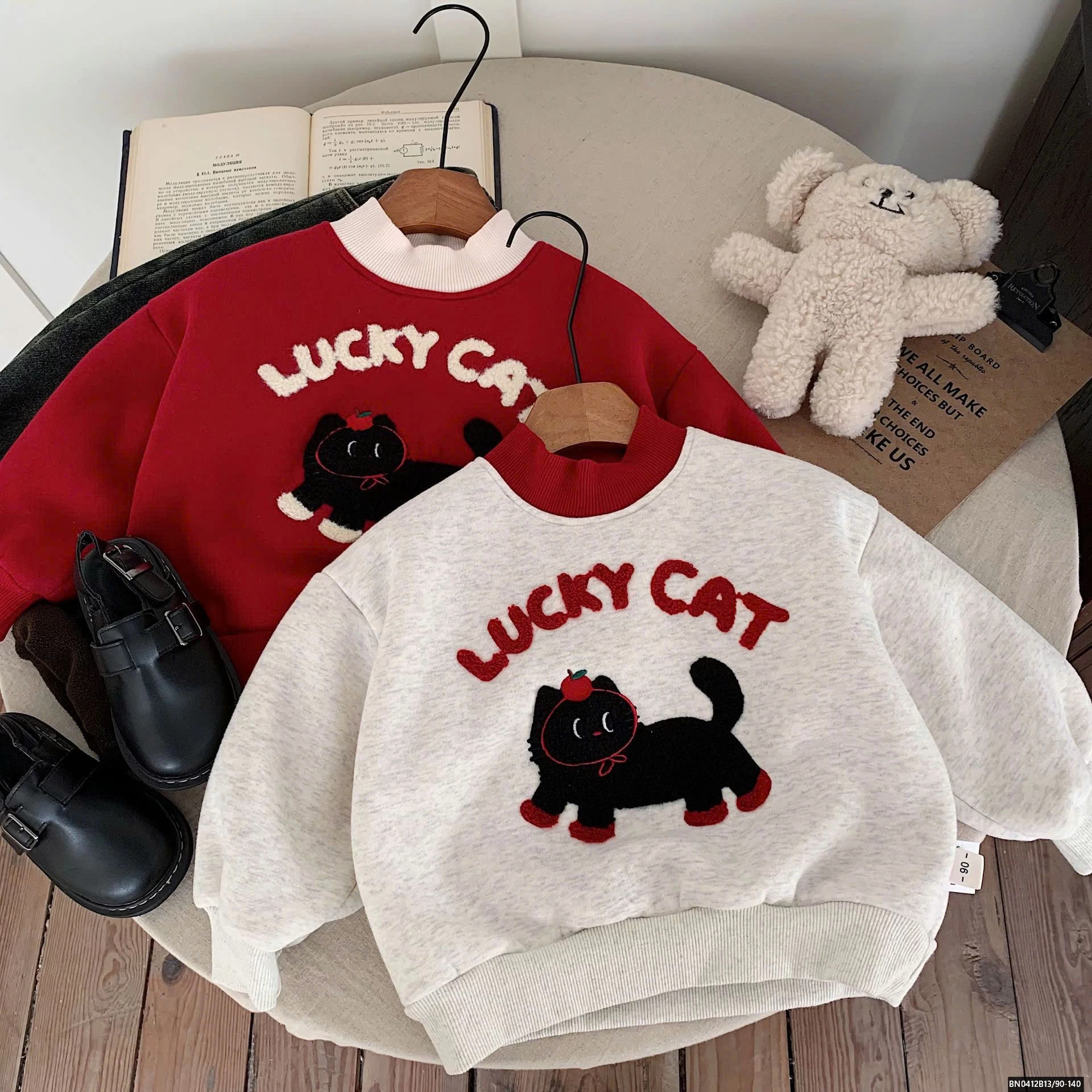 ÁO NỈ LÓT LÔNG CỪU LUCKY CAT