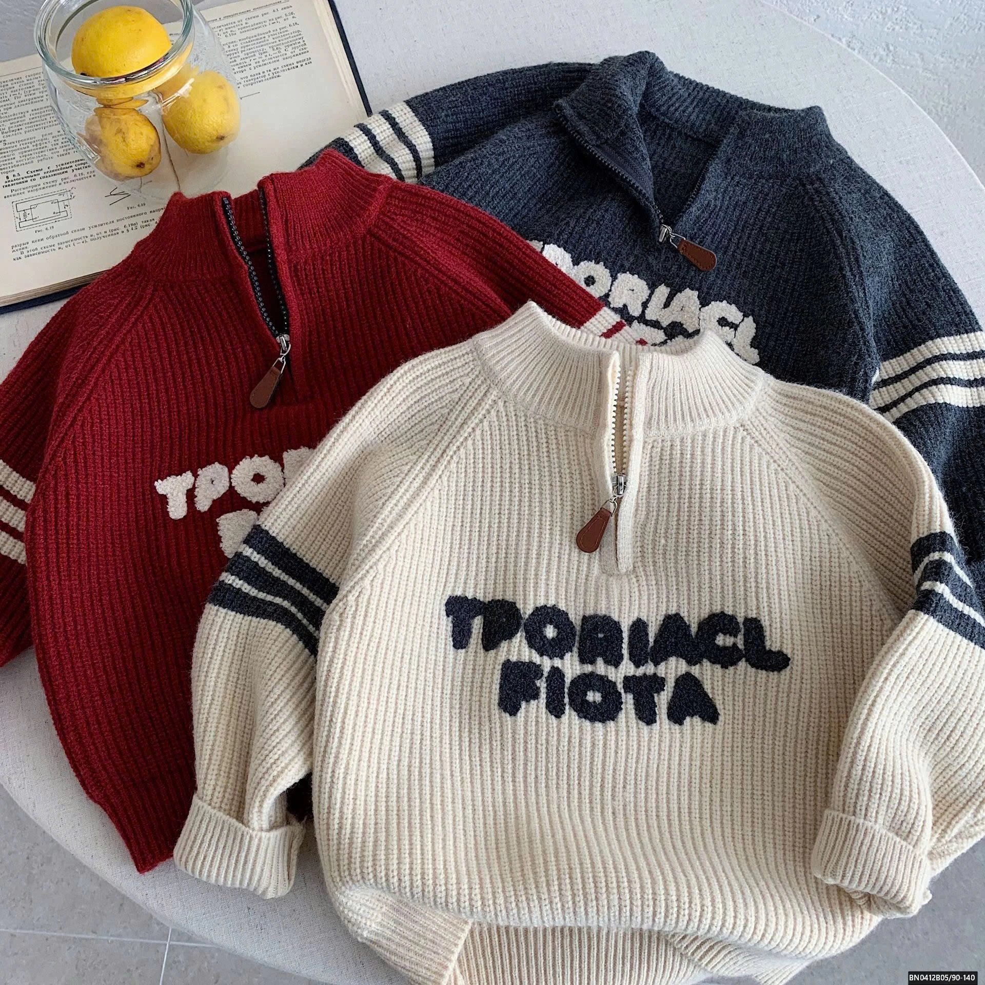 ÁO LEN KẺ TAY CỔ KHÓA