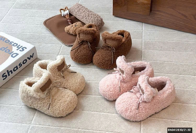 GIÀY LÔNG CỪU TRƠN MÀU