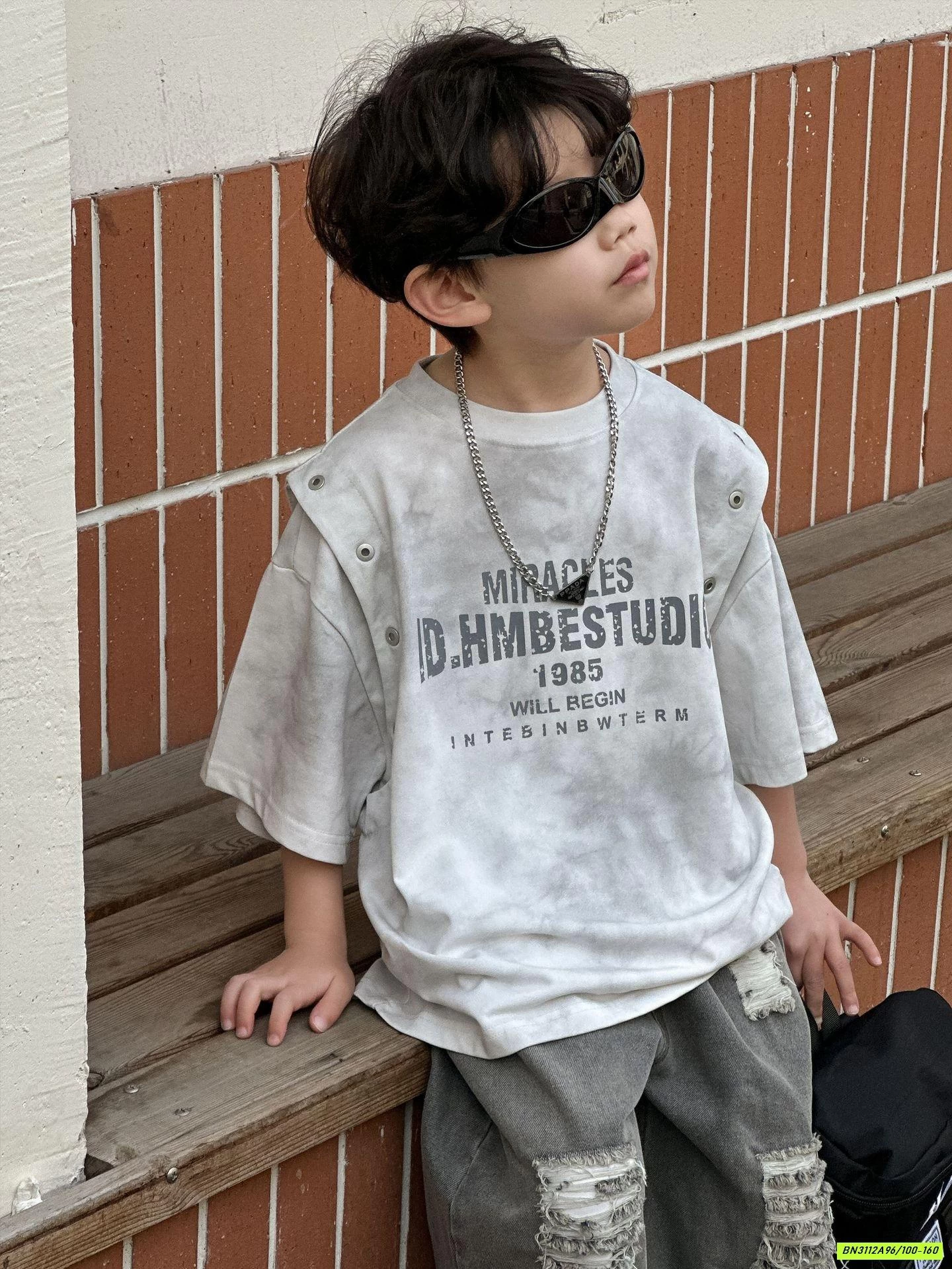 ÁO THUN XÁM TÁN ĐINH