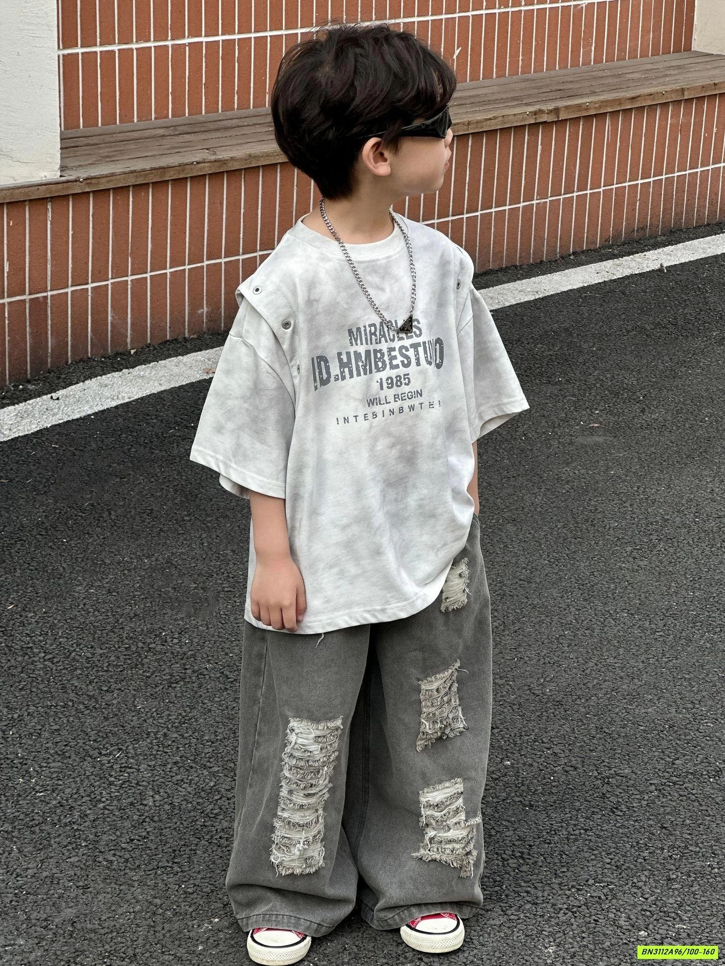 ÁO THUN XÁM TÁN ĐINH