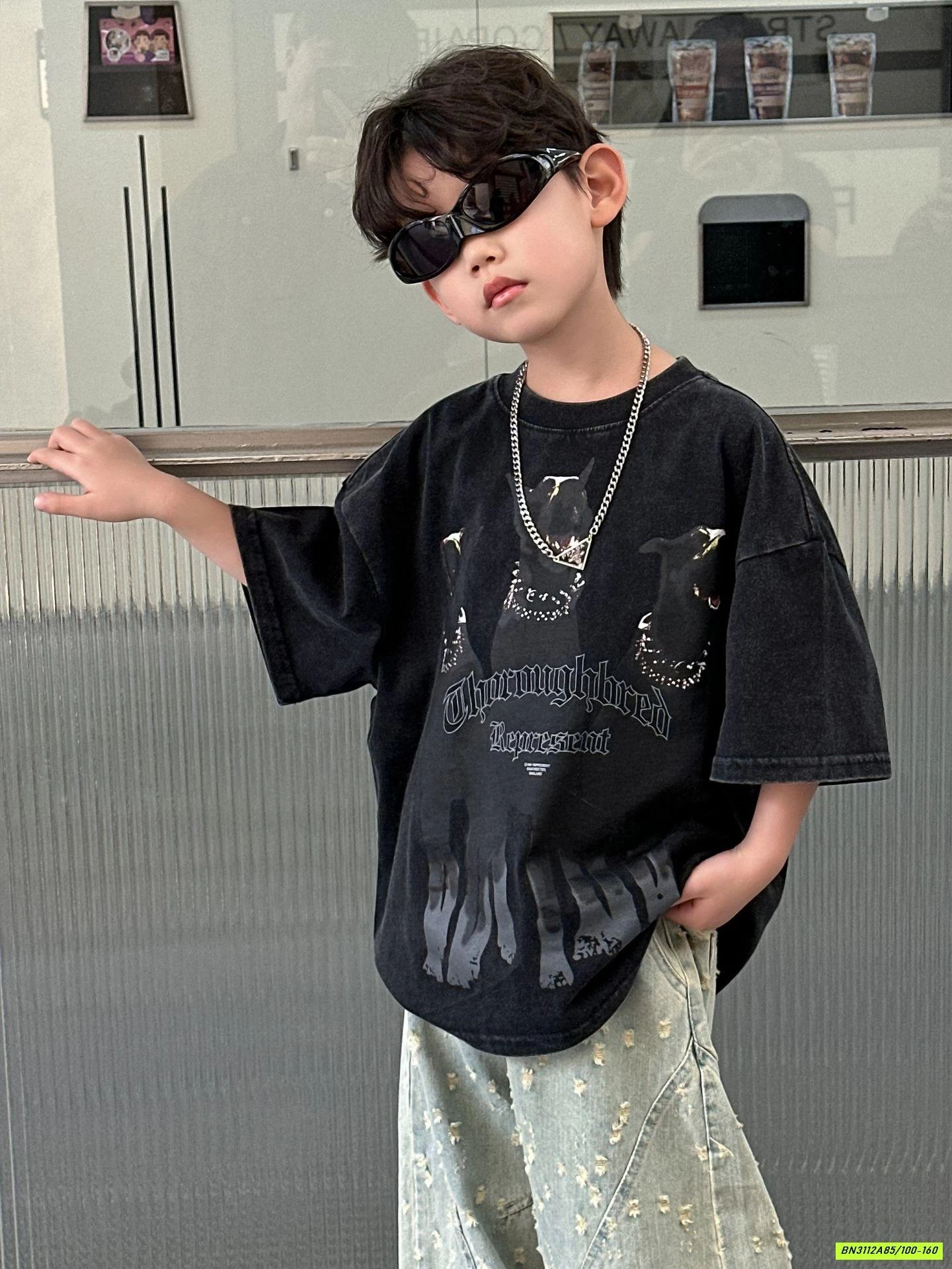 ÁO ĐEN 3 CHÚ CÚN HY2535