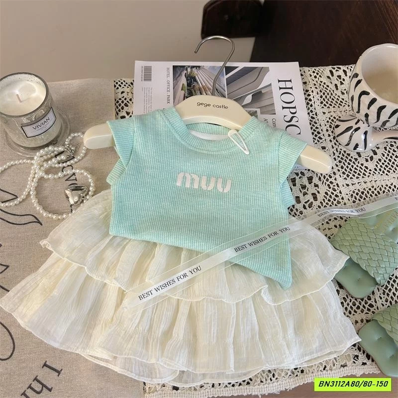 MONTOGHI MIU XANH MIX CV TRẮNG