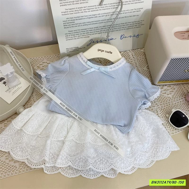 MONTOGHI XANH MIX CV TRẮNG