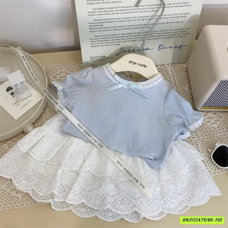 MONTOGHI XANH MIX CV TRẮNG