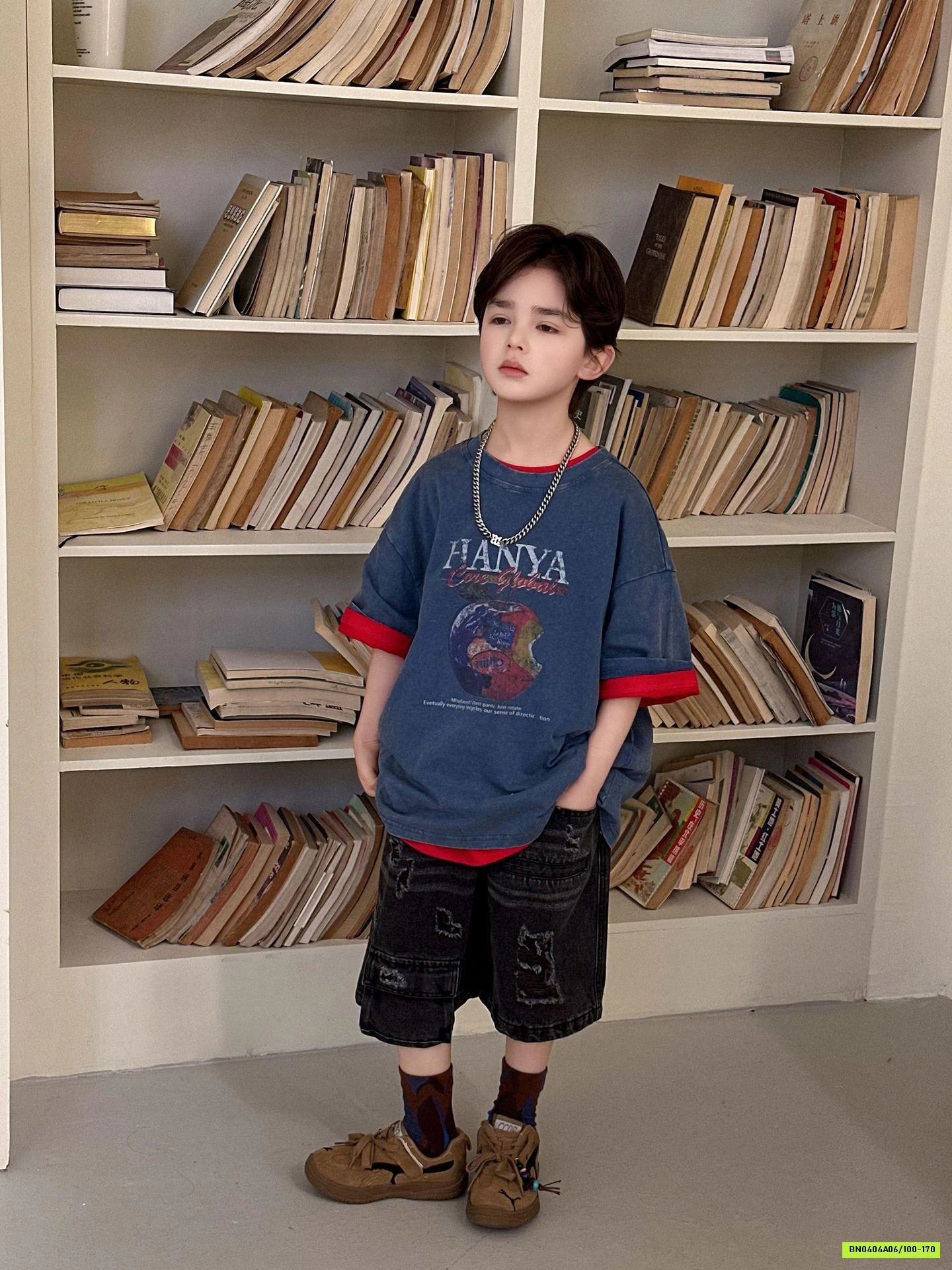 SHORT JEANS ĐEN CÁ TÍNH HANYA