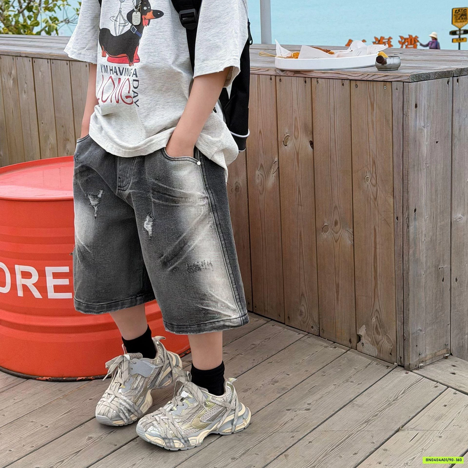 SHORT JEAN ĐEN BẠC MÀU FANSHU