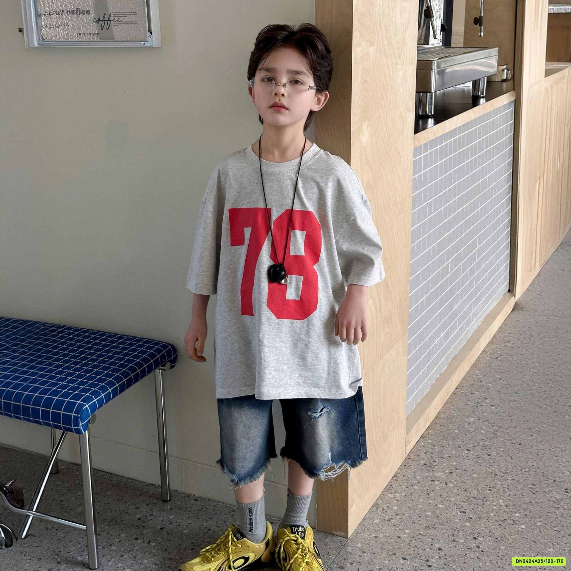 SHORT JEANS RÁCH LOANG MÀU HANYA