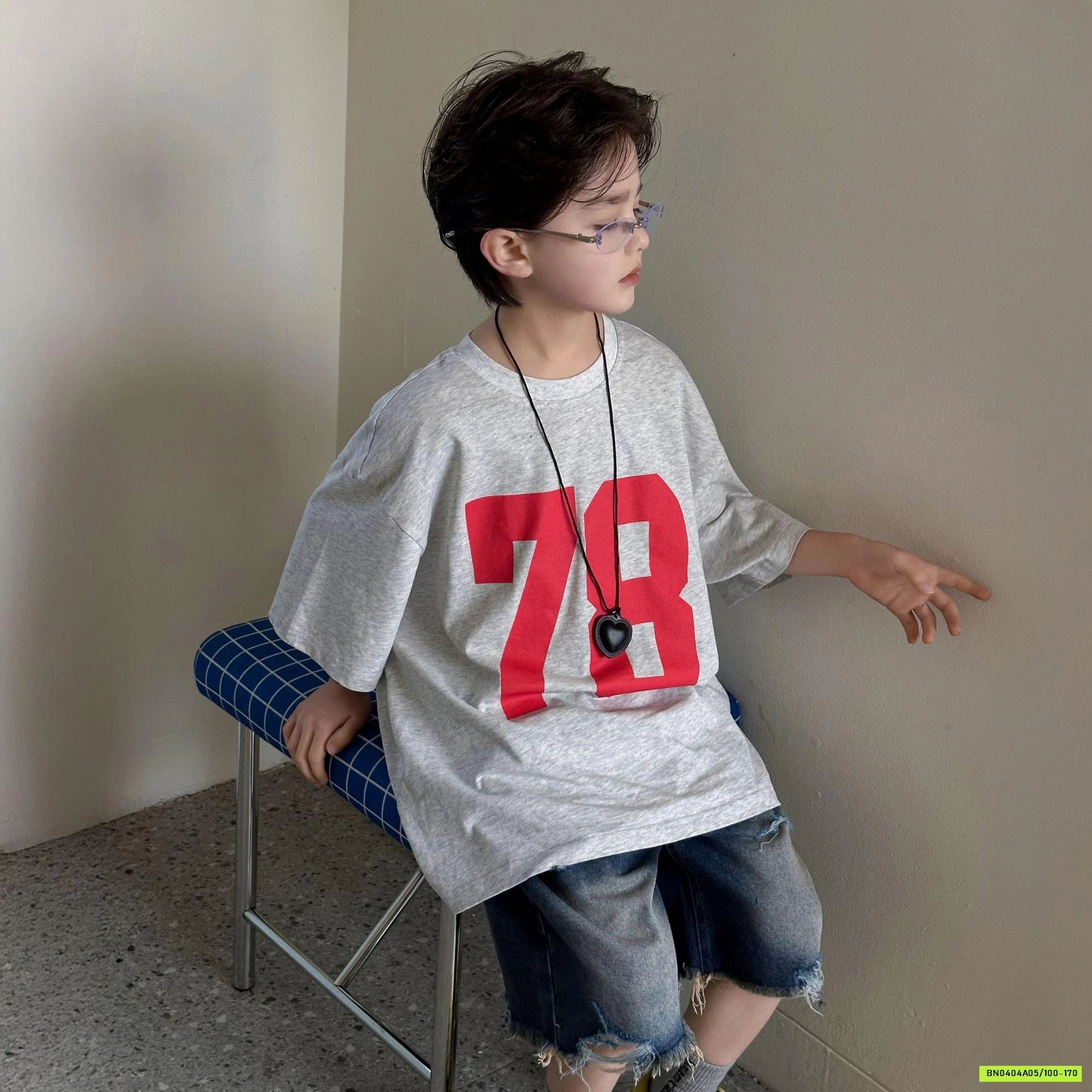 SHORT JEANS RÁCH LOANG MÀU HANYA