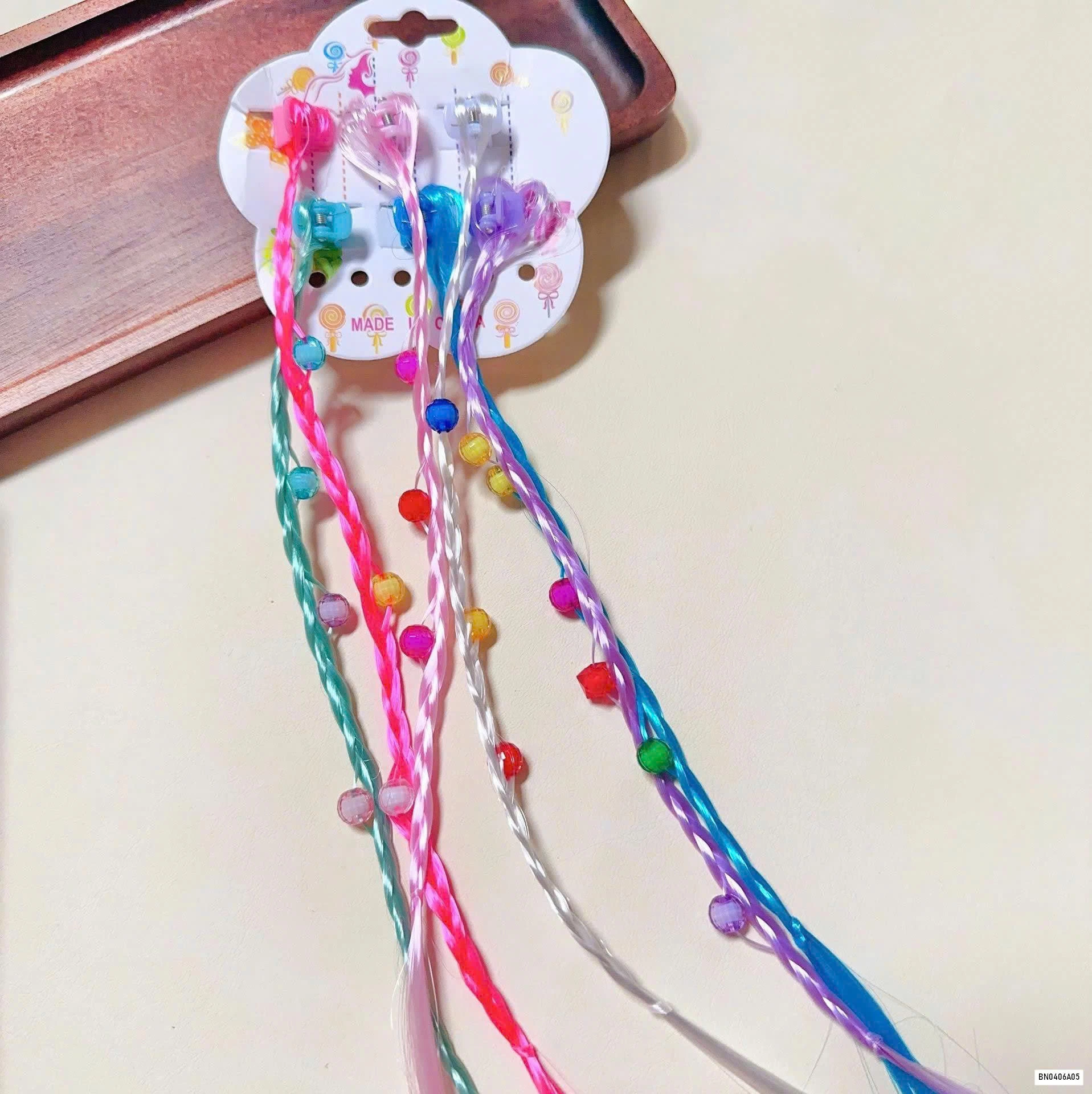 SÉT 18 KẸP TÓC GIẢ GẮN BƯỚM