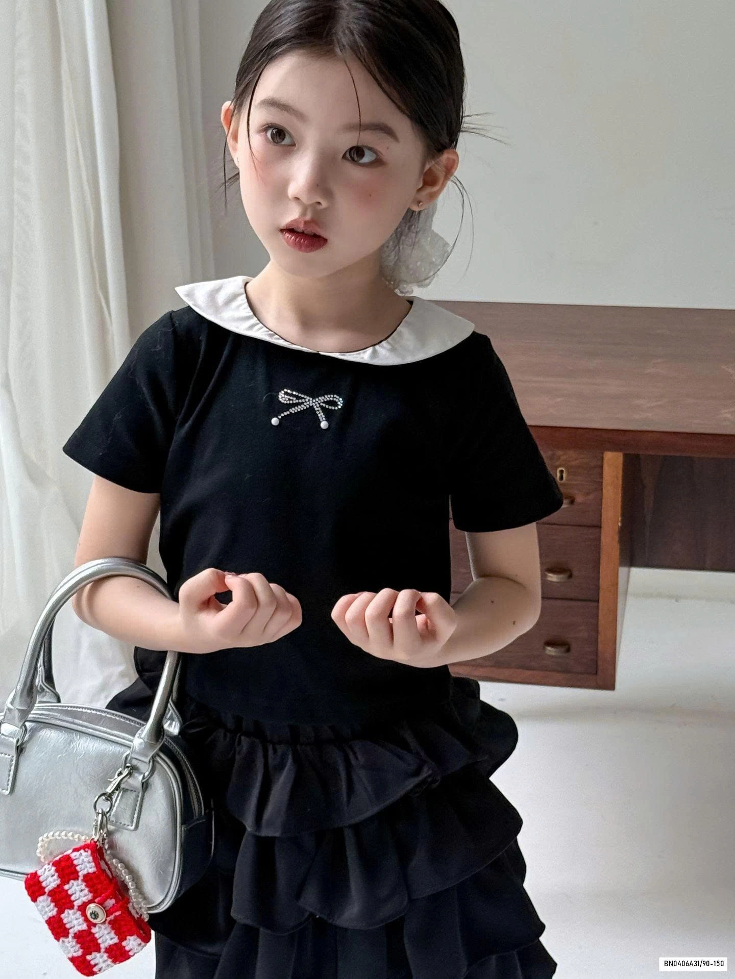 ÁO THUN CỔ SEN MIX CV XẾP TẦNG