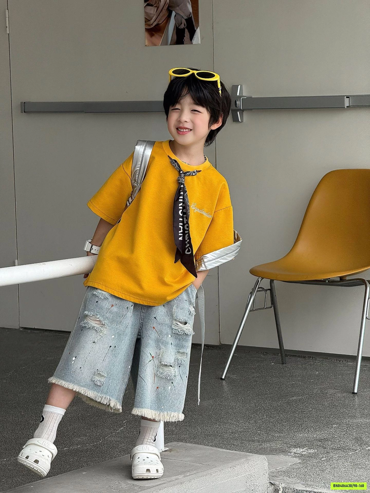 ÁO THUN KÈM KHĂN MIX ĐỒ FANSHU