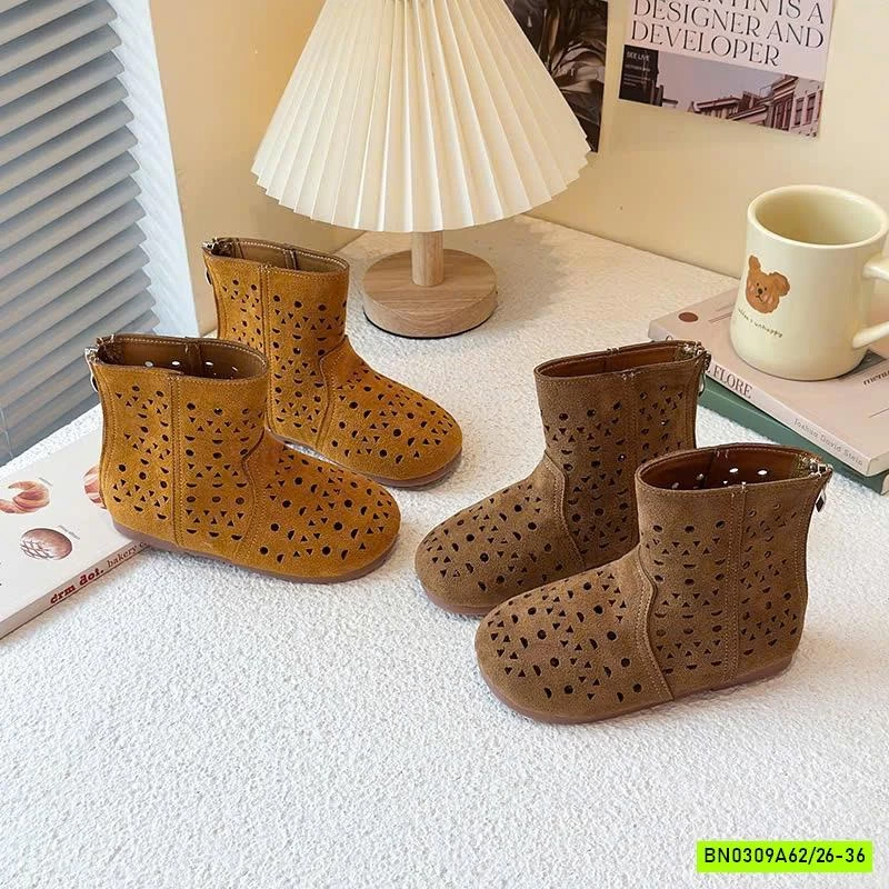 BOOT NHUNG LỖ THÔNG HƠI