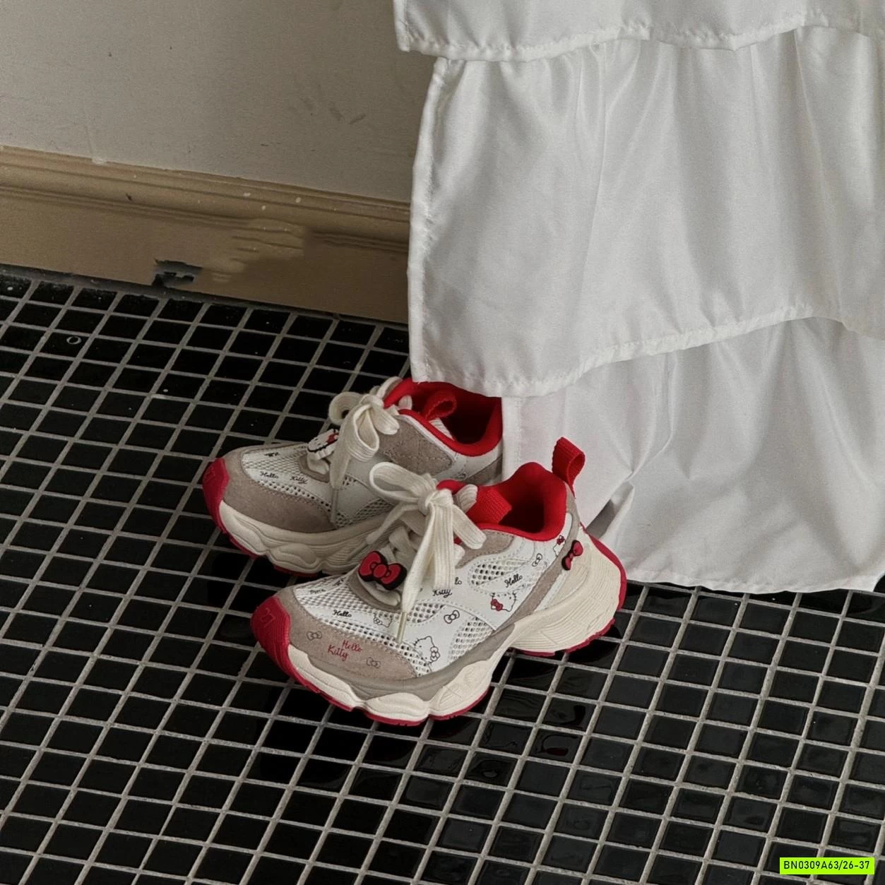 GIÀY THỂ THAO KITTY