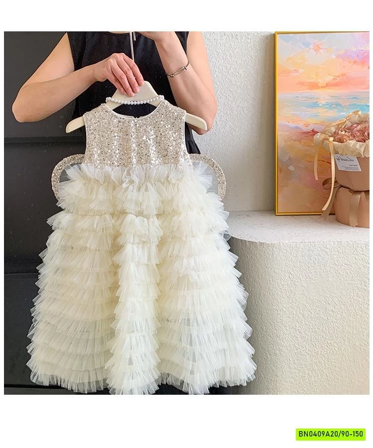 ĐẦM VOAN TẦNG KÈM CÁNH XINH XẮN