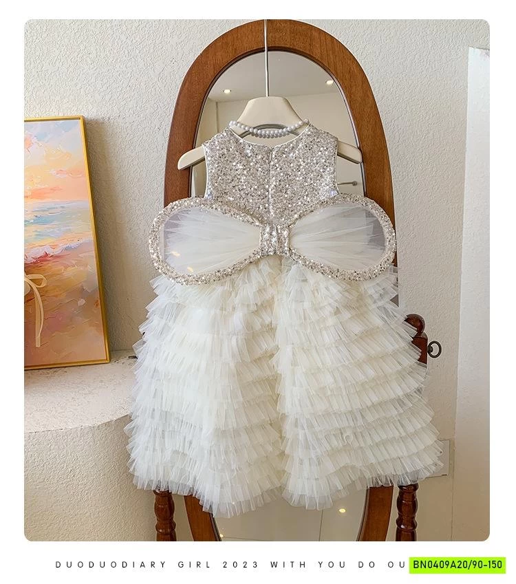 ĐẦM VOAN TẦNG KÈM CÁNH XINH XẮN