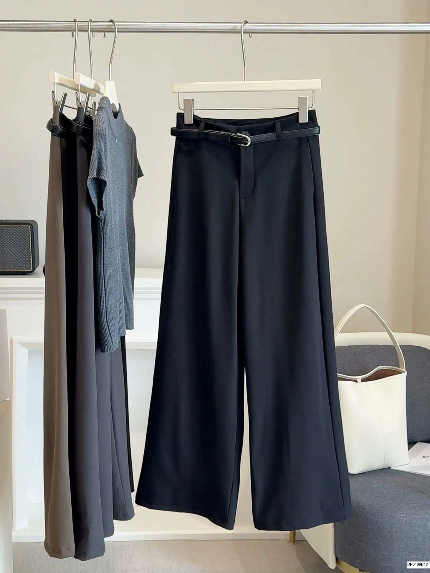 QUẦN SUÔNG NỮ ANNA