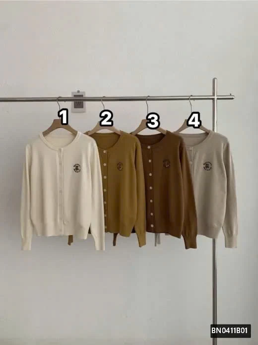 ÁO LEN MỎNG LOGO THÊU GẤU