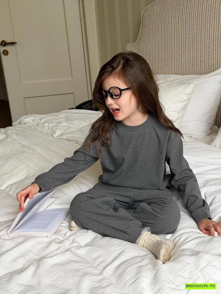 BỘ NỈ TRƠN MÀU 25H034 AMBB