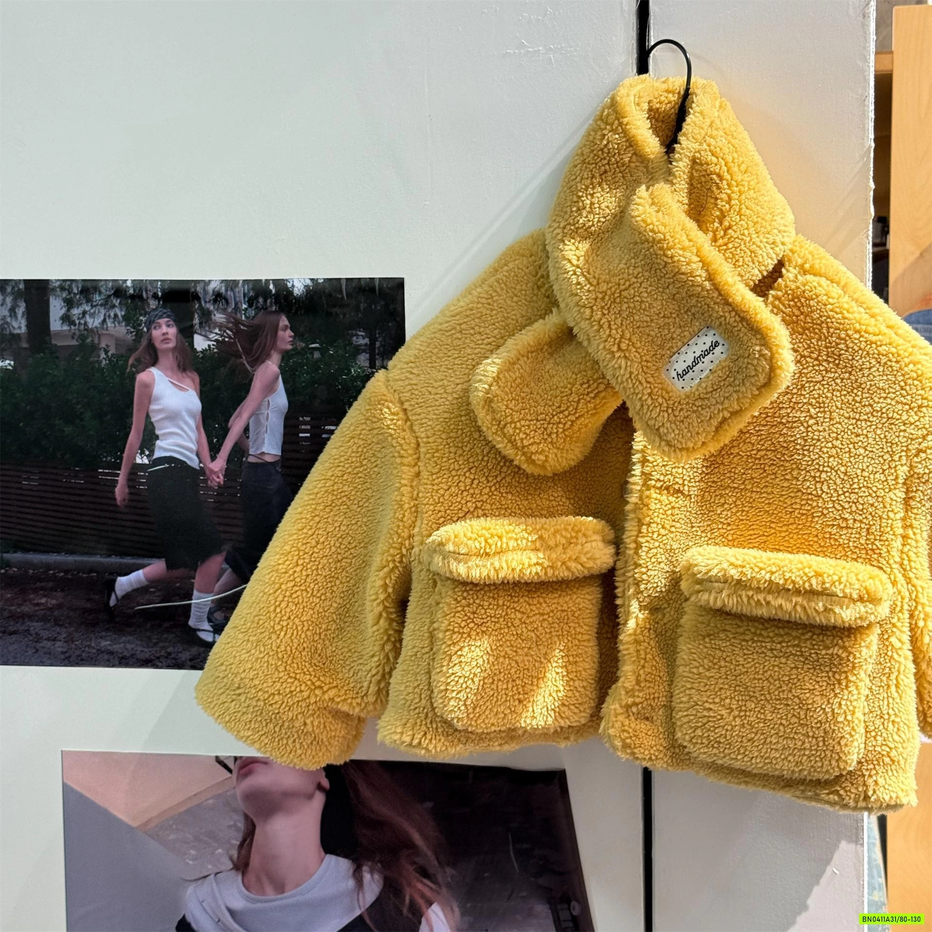 KHOÁC LÔNG CỪU KÈM KHĂN ADBABY