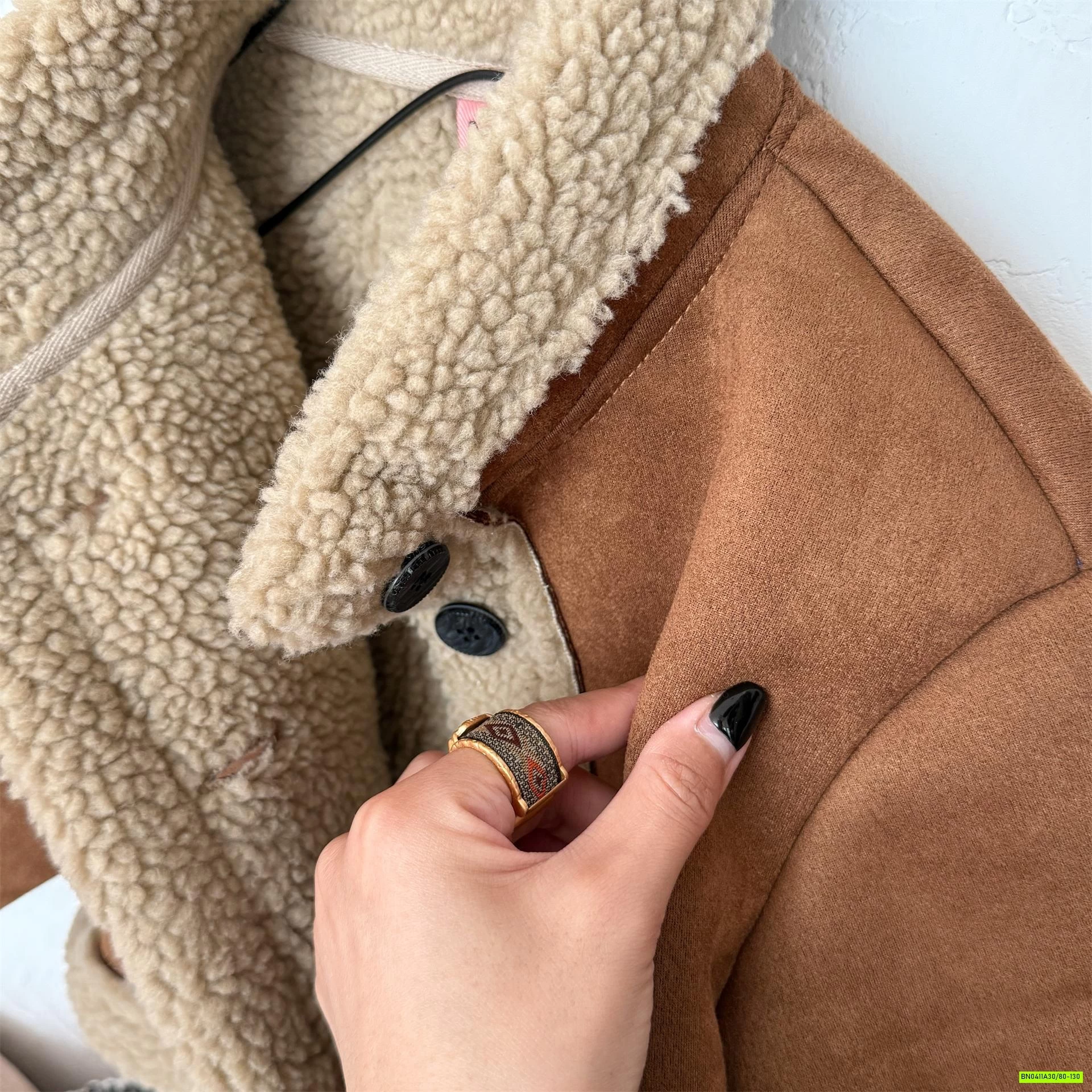 KHOÁC DA LỘN LÓT LÔNG CỪU ADBABY